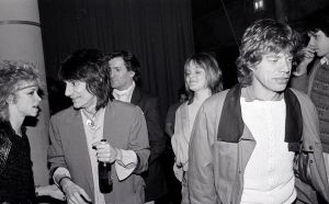 Mick Jagger and girlfriend, Gwynne Rivers, Ron Wood and wife, Jo  1982, NY.jpg